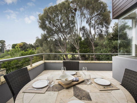 Koonya Paradise - VIC Tourism 0