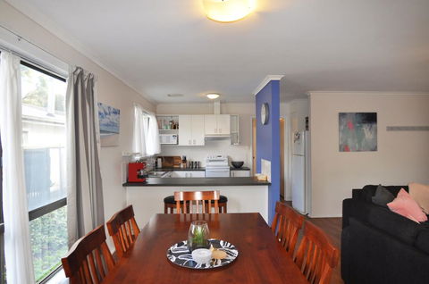 KYEEMA - FREE WIFI & NETFLIX - PET FRIENDLY (OUTSIDE ONLY) - VIC Tourism 2