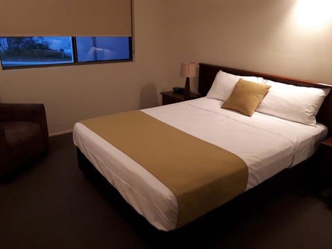 L'Amor Holiday Apartments - VIC Tourism 1
