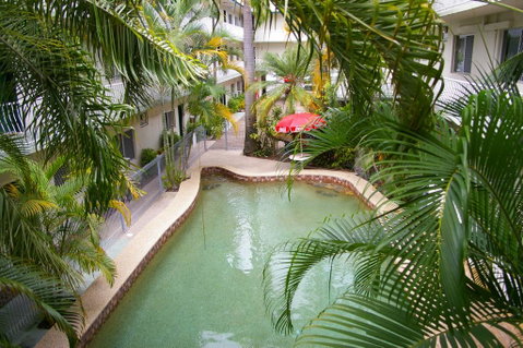 Lake Central Cairns - VIC Tourism 1