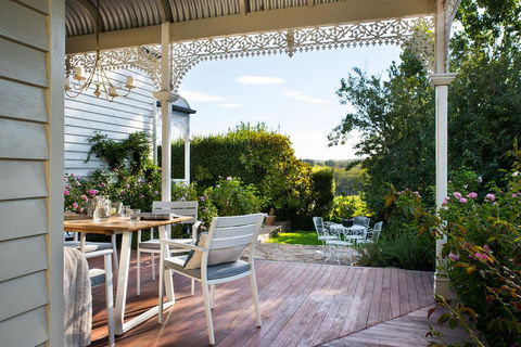 Lake Daylesford Country House - VIC Tourism 3