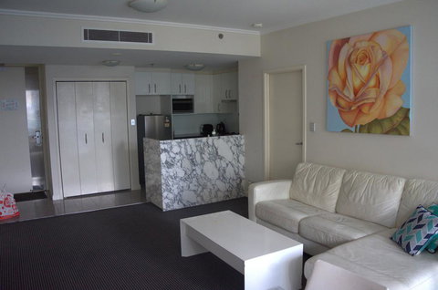 Large 2 Bedroom Apartment In World Square Sydney CBD - VIC Tourism 1