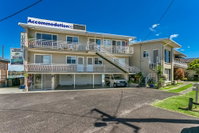 Leisure-Lee Holiday Apartments
