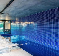 Luxury 2BR Yarra River Views WIFI-Netflix-Pool-Gym - VIC Tourism