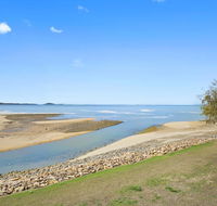 Luxury Beach Unit - VIC Tourism