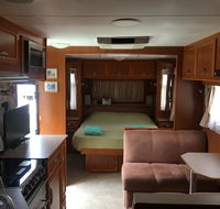 luxury caravan - VIC Tourism