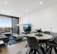 Luxury Living with Panoramic Views - VIC Tourism