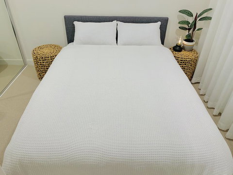 M-City 2 BR And 2 BA Apartment With Parking - VIC Tourism 2