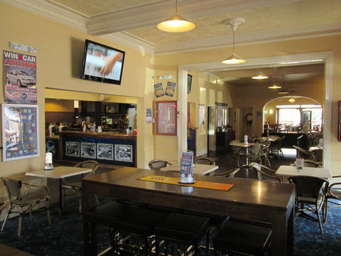 Maclean Hotel - VIC Tourism 3