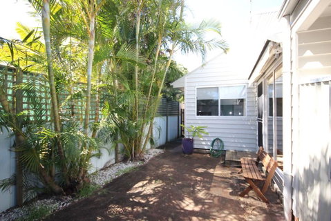 MAGIC BEACH HOUSE - PET FRIENDLY - VIC Tourism 1