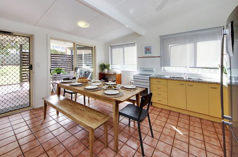 Mandy's Cottage South West Rocks (Pet Friendly) - VIC Tourism 2