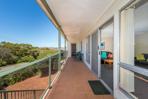 Marine Dr 22 - Fingal Bay - VIC Tourism 0