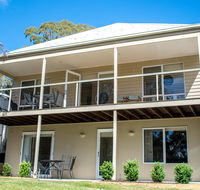 McMillans Villa 18 Metung - VIC Tourism