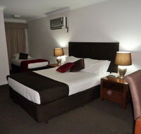 McNevins Tamworth Motel