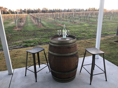 Milawa Vineyard Views - Guesthouse 1 - VIC Tourism 0