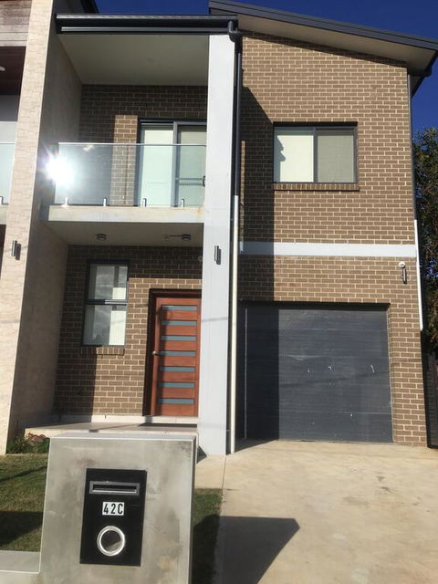 Minto Lodge - VIC Tourism 2