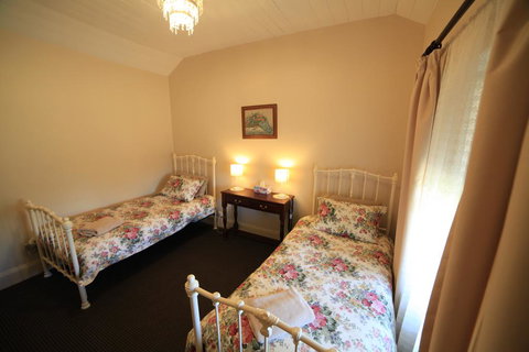 Miss Mabel Cottage - VIC Tourism 3