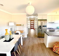 Modern Majestic - everything you need - private location - VIC Tourism