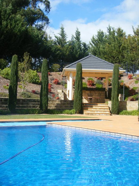 Montfort Manor - VIC Tourism 3