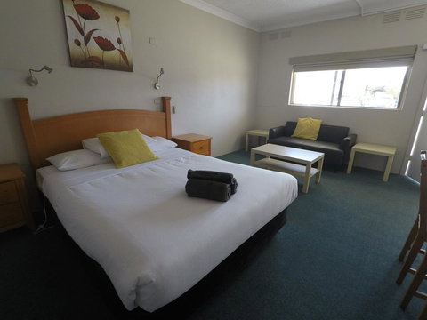 Motel Wellington Wodonga - VIC Tourism 1