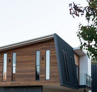 Mountain Mist Retreat - 5 Bedrooms - VIC Tourism