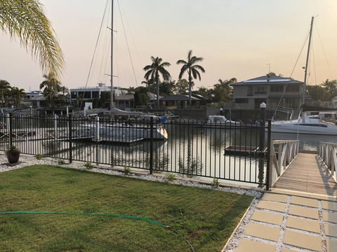 Mulloka Villa. Sunshine Coast Minyama - VIC Tourism 2