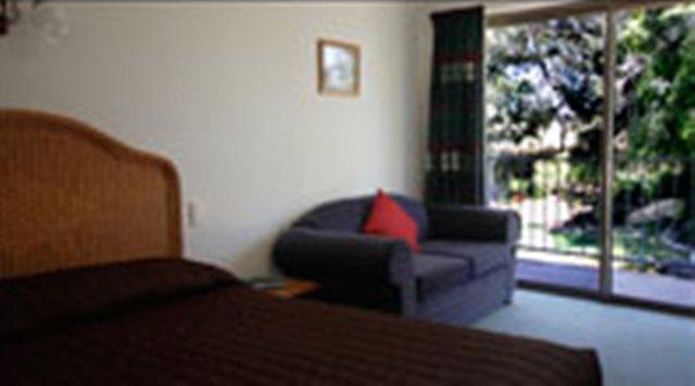 Silverleaf QLD VIC Tourism