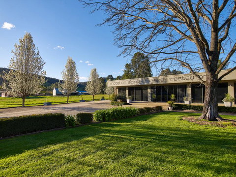 Myrtleford Motel On Alpine - VIC Tourism 2