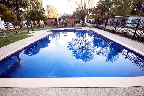 Nagambie Caravan Park & Motel - VIC Tourism 0