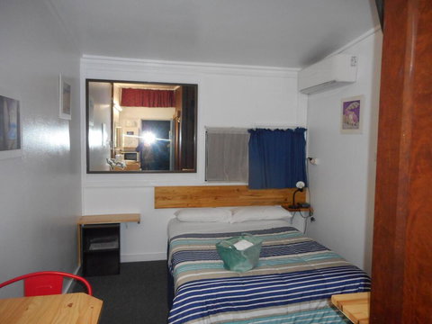 Nationwide Motel - VIC Tourism 1