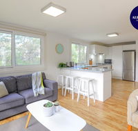 NATURE LOVERS DREAM // FIREPLACE //ACCESS TO HIKES - VIC Tourism