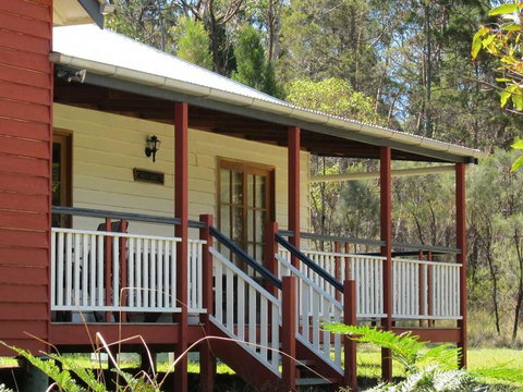 Neds Cabin - VIC Tourism 0