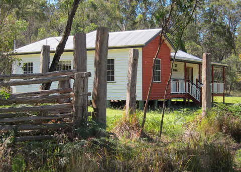 Neds Cabin - VIC Tourism 2