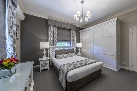 Grand Mercure Basildene Manor - VIC Tourism 23