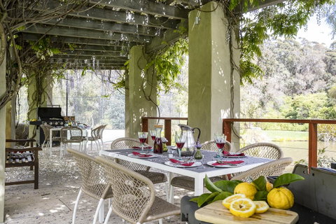 Grand Mercure Basildene Manor - VIC Tourism 6