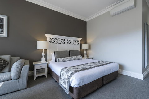 Grand Mercure Basildene Manor - VIC Tourism 17
