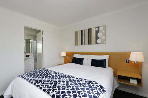 Hillarys Marina Apartment - VIC Tourism 23
