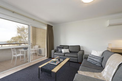 Hillarys Marina Apartment - VIC Tourism 7