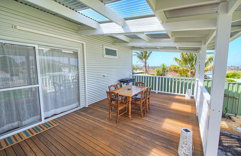 Jeffries Cottage - VIC Tourism 10