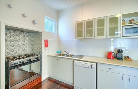 Jeffries Cottage - VIC Tourism 14