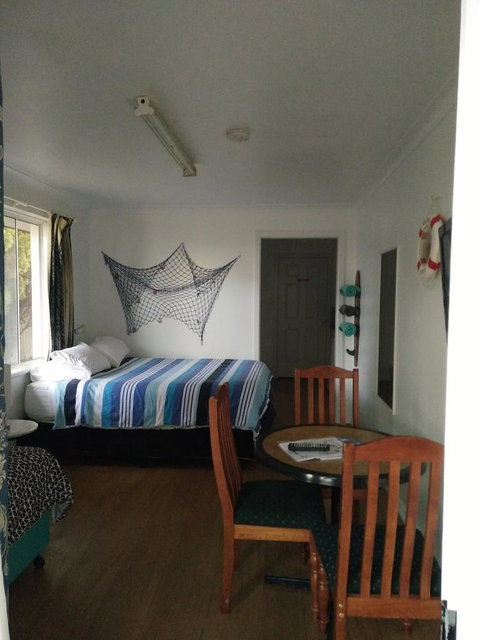 Busselton Ithaca Motel - VIC Tourism 21
