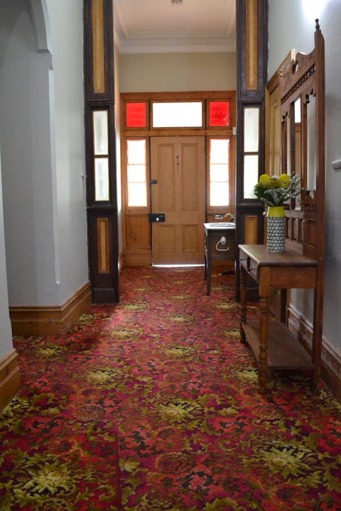 Busselton Ithaca Motel - VIC Tourism 6