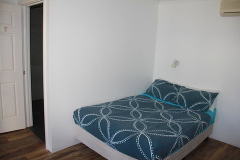 Busselton Ithaca Motel - VIC Tourism 41