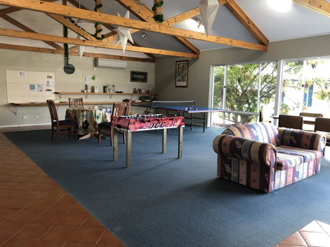 Busselton Ithaca Motel - VIC Tourism 5