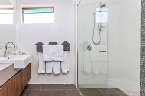 Quality Hotel Bayswater - VIC Tourism 26