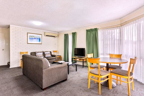 Quality Resort Sorrento Beach - VIC Tourism 30