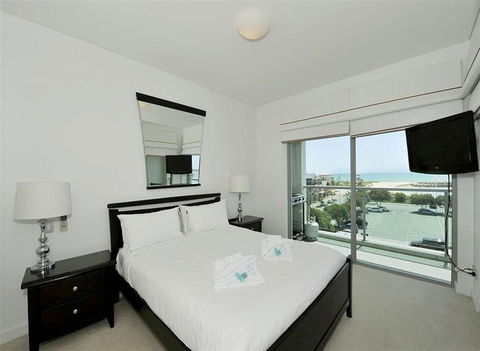 Nautica Residences Mandurah - VIC Tourism 11