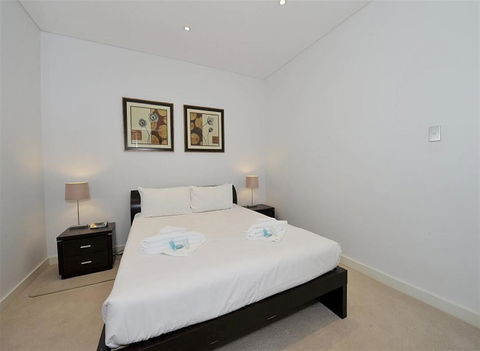 Nautica Residences Mandurah - VIC Tourism 7