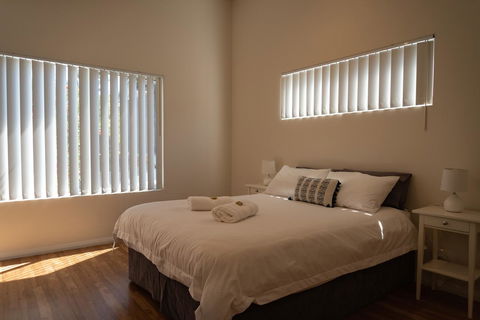 Cape Villas Dunsborough Unit 2 - VIC Tourism 8