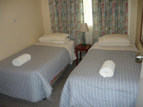 Albany Apartments - VIC Tourism 13